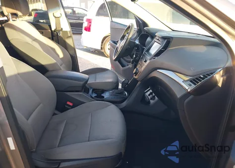 2017 Hyundai Santa Fe Sport 2.4L z USA, uszkodzony, nr VIN 5XYZU3LB7HG425697